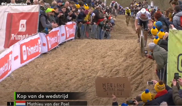 Девятая подряд победа Матье ван дер Пула в велокроссе сезона 2023/24