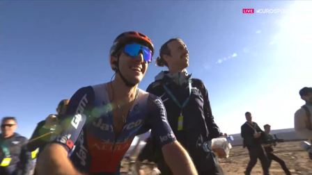 Саймон Йейтс &mdash; победитель AlUla Tour-2024