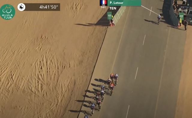 Сёрен Вереншолд -  победитель 2 этапа AlUla Tour-2024