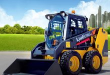 Аренда мини-погрузчика в Москве: ключевые аспекты