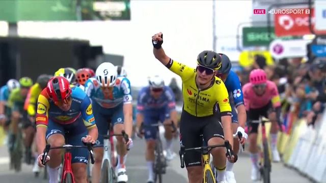 Олав Коой &mdash; победитель 1 этапа Париж &mdash; Ницца-2024