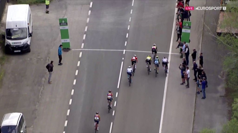 Победа Кентана Херманса, падение Приможа Роглича на 3 этапе Тура Страны Басков-2024