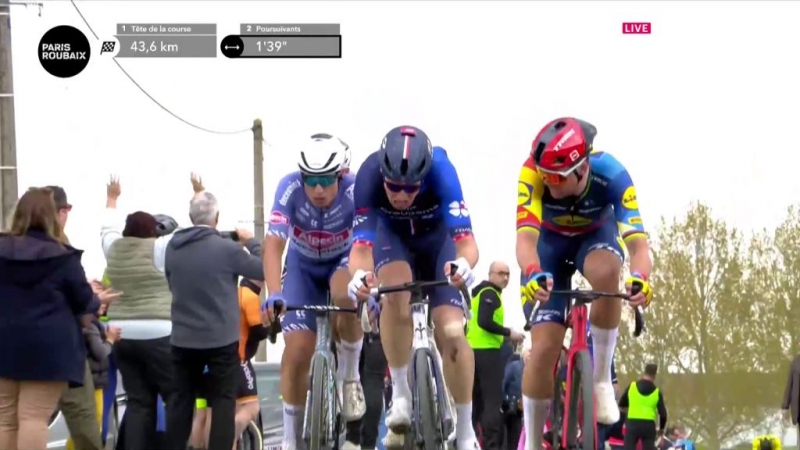 Мадс Педерсен &mdash; на третьей ступени подиума Париж-Рубэ-2024