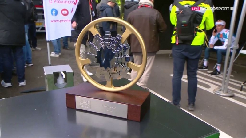 Тадей Погачар — победитель Льеж-Бастонь-Льеж-2024