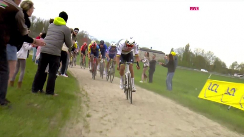 Матье ван дер Пул - победитель Париж-Рубэ второй год подряд