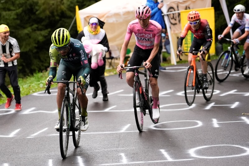Тадей Погачар, Георг Штайнхаузер, Герант Томас, Бен О’Коннор о 17-м этапе Джиро д’Италия-2024