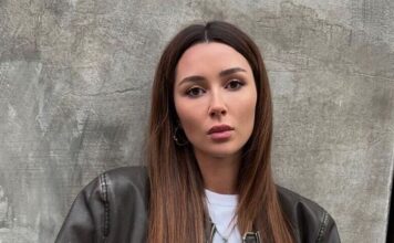 Дочь Заворотнюк показала трогательное видео с мамой и сестрой: «Впервые за пять лет смогла открыть их»
