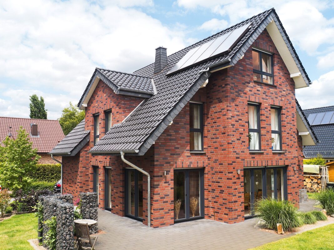 gas-kvas-com-p-oboi-kirpichnii-dom-30