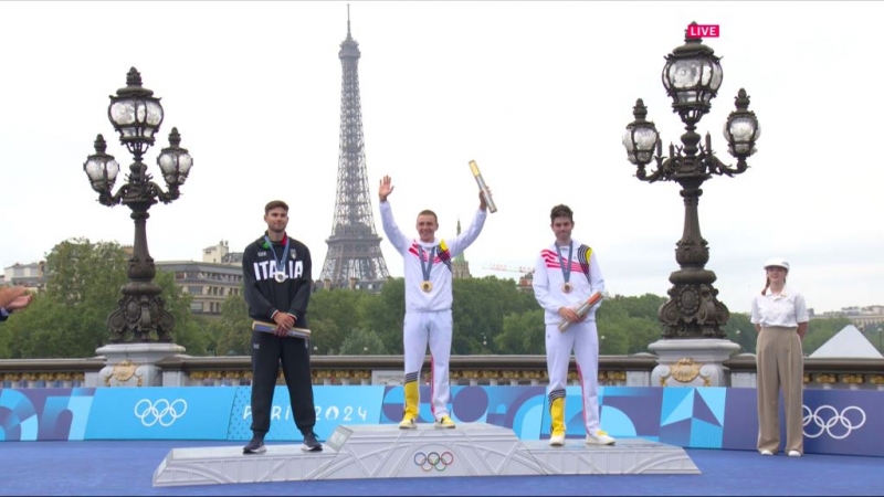 Ремко Эвенепул — олимпийский чемпион в гонке с раздельным стартом