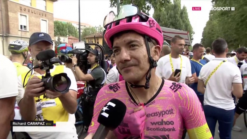 Первая жёлтая майка Ричарда Карапаса после 3-го этапа Тур де Франс-2024