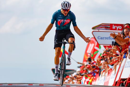 86fb16918729527584bd208cd88e1819