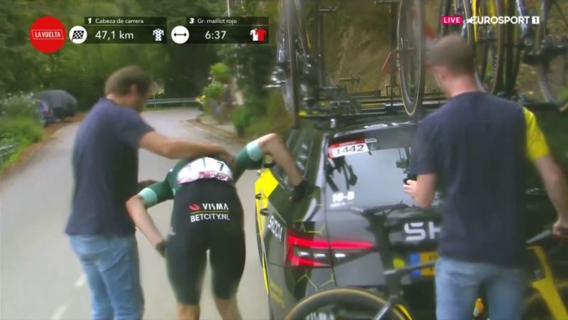 Ваут ван Арт сходит с Вуэльты Испании-2024 из-за падения на 16-м  этапе