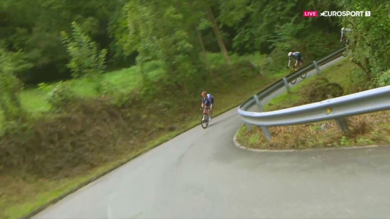 Ваут ван Арт сходит с Вуэльты Испании-2024 из-за падения на 16-м  этапе