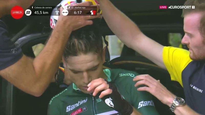 Ваут ван Арт сходит с Вуэльты Испании-2024 из-за падения на 16-м  этапе