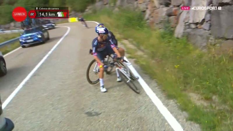 Дубль Кейдена Гровса на Вуэльте Испании-2024 — победа на 14-м этапе