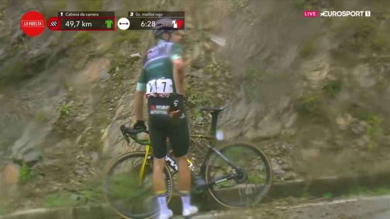 Ваут ван Арт сходит с Вуэльты Испании-2024 из-за падения на 16-м  этапе
