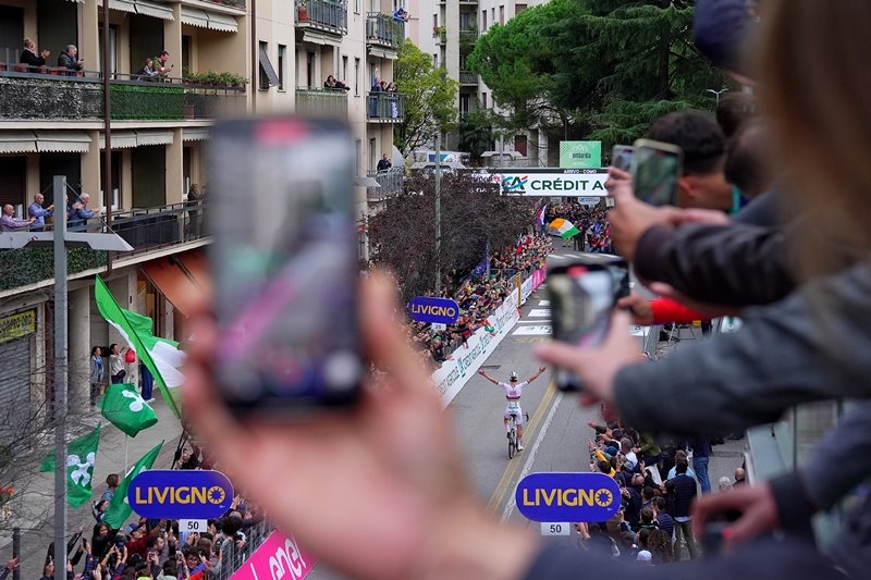 Тадей Погачар в четвёртый раз в карьере выиграл Монумент “Ломбардия”