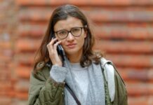 Мобильная связь в 2025 году подорожает 10-20%. В чем причина — БлокнотРУ — Блокнот Россия. Блокнот Россия официальный сайт. Новости России. Россия. Новости. Россия новости. Новости Россия. Россия 24 октября 2024. Цены в России. Россия цены. Инфляция в России. Прогноз роста цен в России.