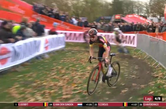 Эли Изербит выиграл первый этап Кубка мира по велокроссу-2024/25 в Антверпене