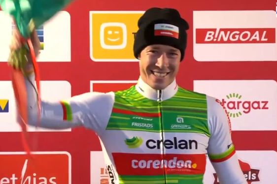 Эли Изербит выиграл первый этап Кубка мира по велокроссу-2024/25 в Антверпене