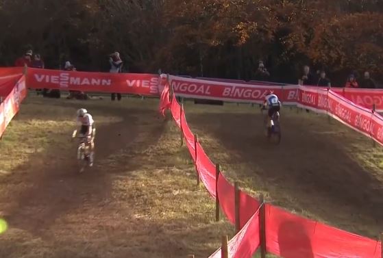 Люсинда Бранд &mdash; победительница этапа Кубка мира по велокроссу-2024 в Дублине