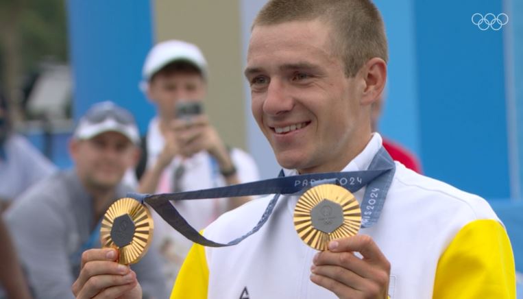 С Новым 2025 Годом! Вспомним яркие моменты велосезона 2024 года