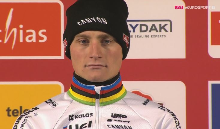 Комментатор велокросса Мишель Вейтс о тактике Матье ван дер Пула в велокроссе