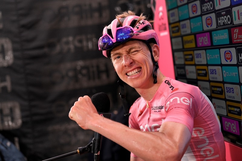 С Новым 2025 Годом! Вспомним яркие моменты велосезона 2024 года