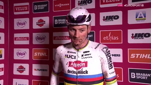 Седьмая победа Матье ван дер Пула в сезоне велокросса, победа Майкла Вантауренхаута в общем зачёте Кубка мира по велокроссу