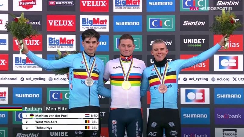 Ваут ван Арт — серебряный призёр Чемпионата мира по велокроссу-2025