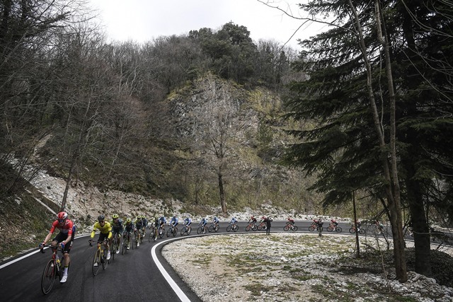 Приглашения на Страде Бьянке, Тиррено-Адриатико и Милан-Сан-Ремо-2025