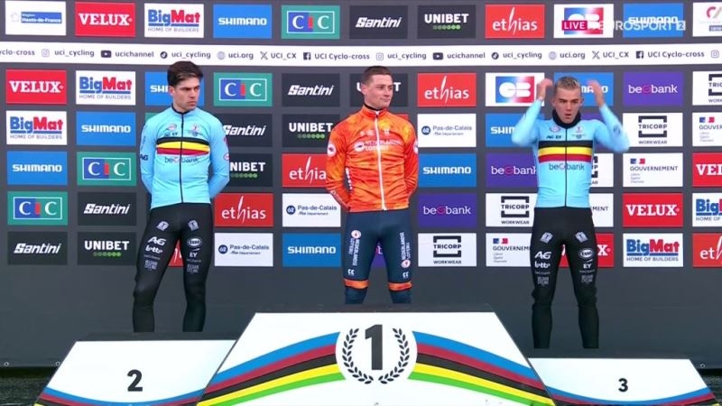 Тибо Нис — бронзовый призёр Чемпионата мира по велокроссу-2025